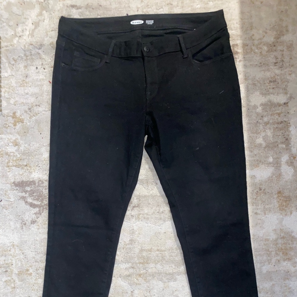 Black Old Navy Rockstar Skinny Jeans